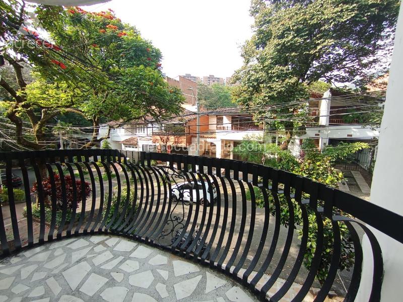 Spacious 3BR Apartment in Almeria - 6