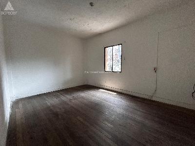 Casa de 5 alcobas en venta en Centro Med, Medellín, 210 m² · foto 16 de 20