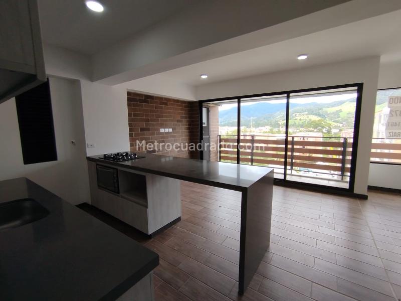 Apartamento en Arriendo, El Retiro, Retiro - 2