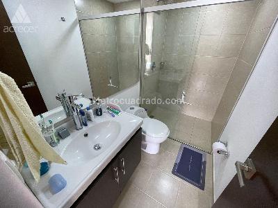 Apartamento de 2 alcobas en arriendo en Las Palmas M, Medellín, 75 m² · foto 10 de 12