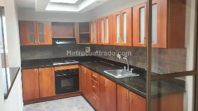 Apartamento de 4 alcobas en arriendo en Laureles, Medellín, 240 m² · foto 4 de 20