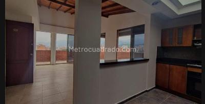 Apartamento de 4 alcobas en arriendo en Laureles, Medellín, 240 m² · foto 5 de 20