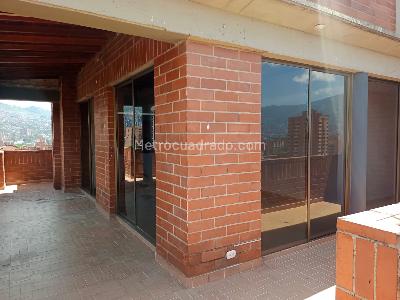 Apartamento de 4 alcobas en arriendo en Laureles, Medellín, 240 m² · foto 8 de 20