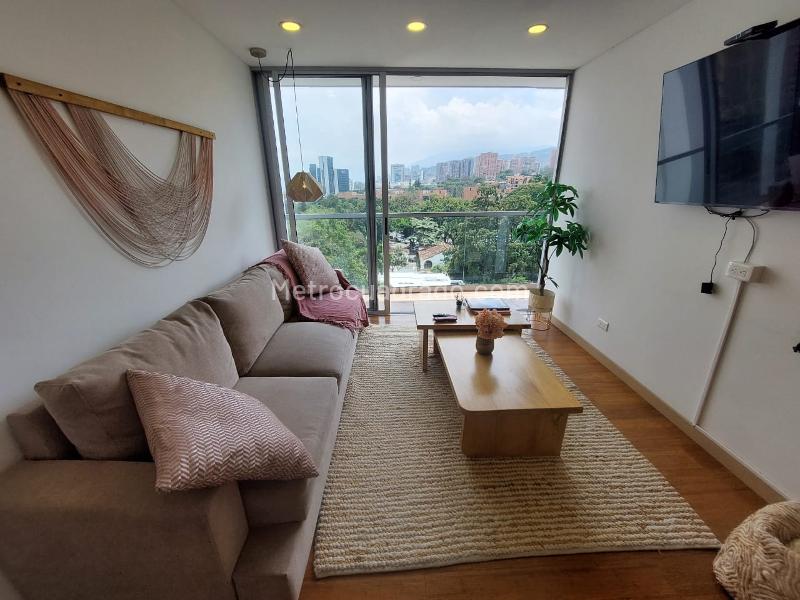 2BR Apartment for Rent in El Campestre, El Poblado (1 Bath)