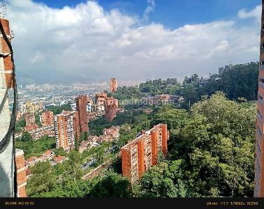 Apartamento de 3 alcobas en arriendo en Las Lomas, Medellín, 90 m² · foto 5 de 16