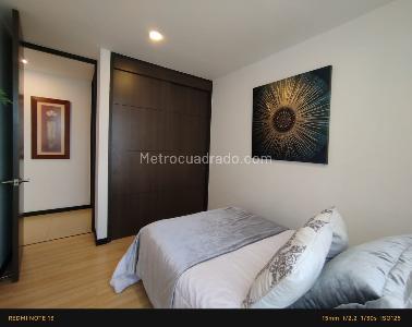 Apartamento de 3 alcobas en arriendo en Las Lomas, Medellín, 90 m² · foto 11 de 16
