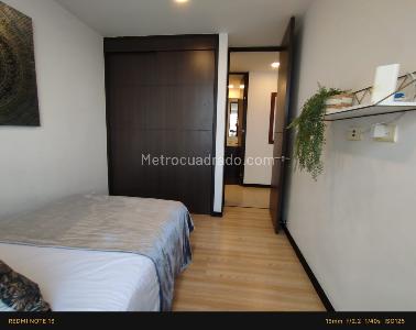 Apartamento de 3 alcobas en arriendo en Las Lomas, Medellín, 90 m² · foto 13 de 16