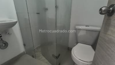 Apartamento de 2 alcobas en arriendo en Robledo, Medellín, 40 m² · foto 10 de 12
