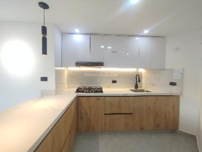 Apartamento de 1 alcoba en arriendo en Lalinde, Medellín, 50 m² · foto 4 de 12