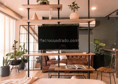 Apartamento de 1 alcoba en venta en El Nogal- Los Almendros, Medellín, 44 m² · foto 3 de 8