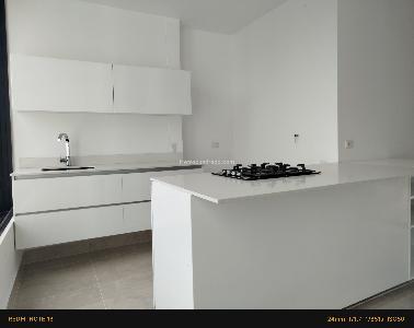 Apartamento en arriendo en San Lucas, Medellín · foto 7 de 16