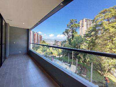 Apartamento de 3 alcobas en arriendo en Los Gonzalez, Medellín, 125 m² · foto 5 de 20