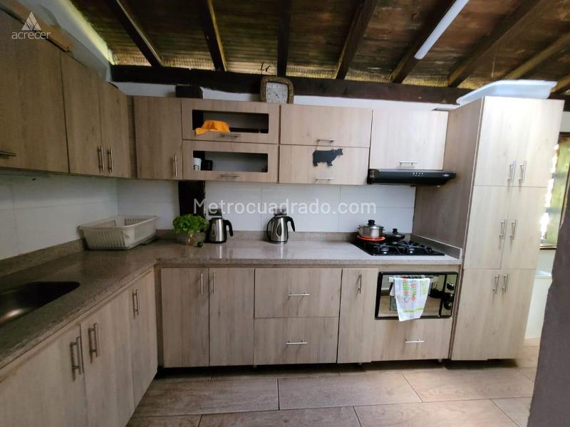 Casa en Arriendo, El Chingui, Envigado - 3