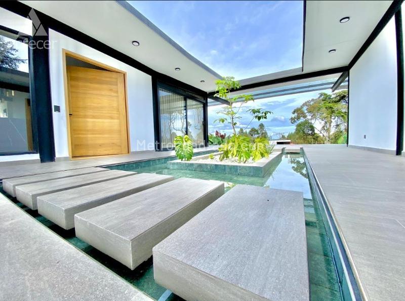 Charming 3BR Country House in Santa Elena - 8