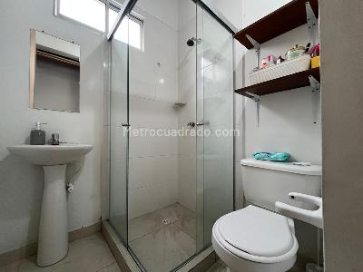 Apartamento de 2 alcobas en venta en Sabaneta, Sabaneta, 53 m² · foto 8 de 17