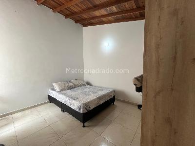 Apartamento de 2 alcobas en venta en Sabaneta, Sabaneta, 53 m² · foto 15 de 17