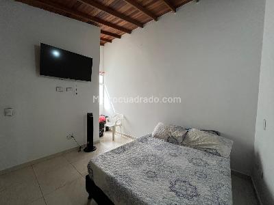 Apartamento de 2 alcobas en venta en Sabaneta, Sabaneta, 53 m² · foto 16 de 17