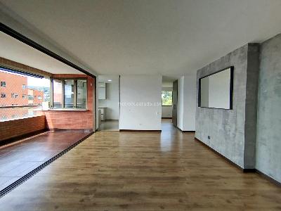 Apartamento de 2 alcobas en arriendo en La Calera, Medellín, 130 m² · foto 3 de 20