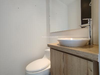 Apartamento de 2 alcobas en arriendo en La Calera, Medellín, 130 m² · foto 10 de 20