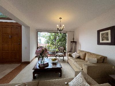 Casa de 4 alcobas en venta en La Calera, Medellín, 513 m² · foto 5 de 20