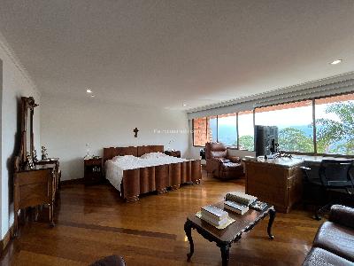 Casa de 4 alcobas en venta en La Calera, Medellín, 513 m² · foto 17 de 20