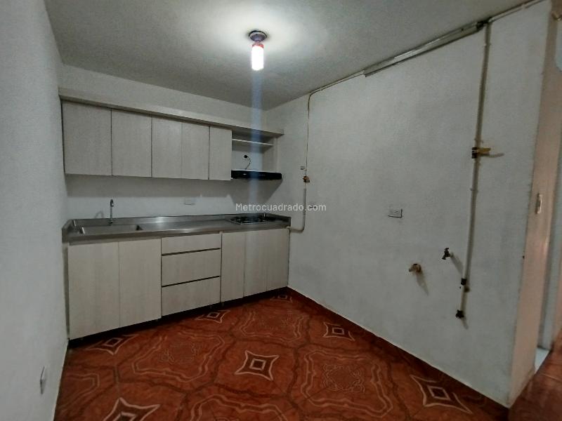 Casa en Alquiler de 4 Alcobas en Guayabal Cristo Rey - 5