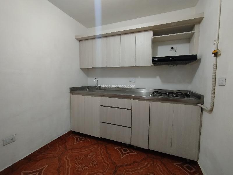 Casa en Alquiler de 4 Alcobas en Guayabal Cristo Rey - 6