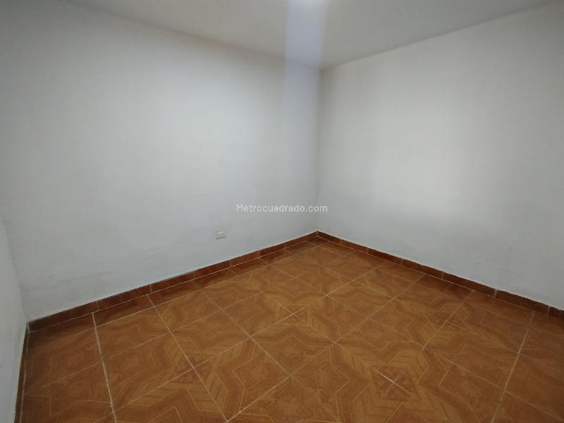 Casa en Alquiler de 4 Alcobas en Guayabal Cristo Rey - 8