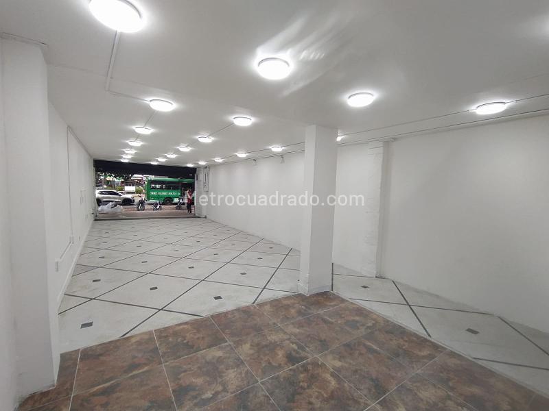 Commercial Space for Rent in Calasanz - 3