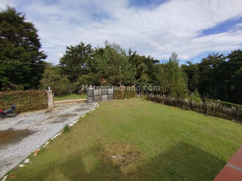4BR House in Santa Elena (300 m²) - 3