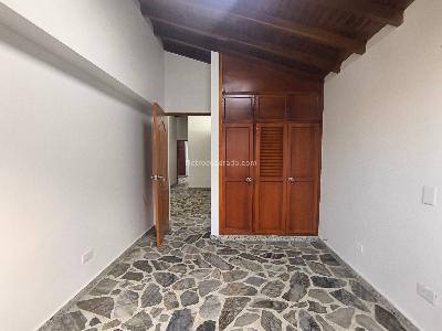 Apartamento en venta en Calasanz, Medellín · foto 11 de 20