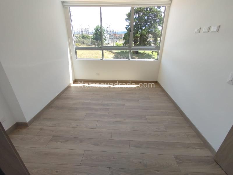 1BR Apartment in Rionegro (40 m²) - 2