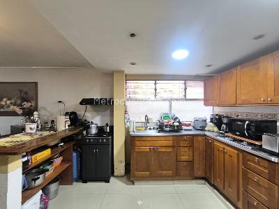 Apartamento de 3 alcobas en venta en Laureles, Medellín, 161 m² · foto 9 de 19