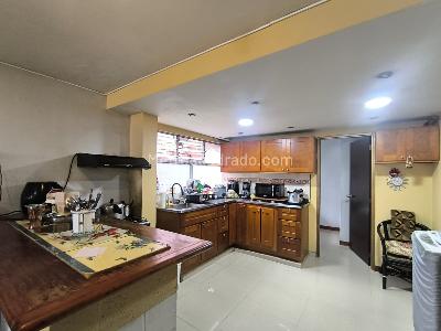 Apartamento de 3 alcobas en venta en Laureles, Medellín, 161 m² · foto 10 de 19