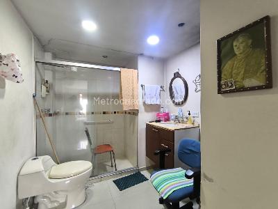 Apartamento de 3 alcobas en venta en Laureles, Medellín, 161 m² · foto 19 de 19