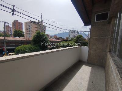 Casa en Arriendo, Florida Nueva, Medellín