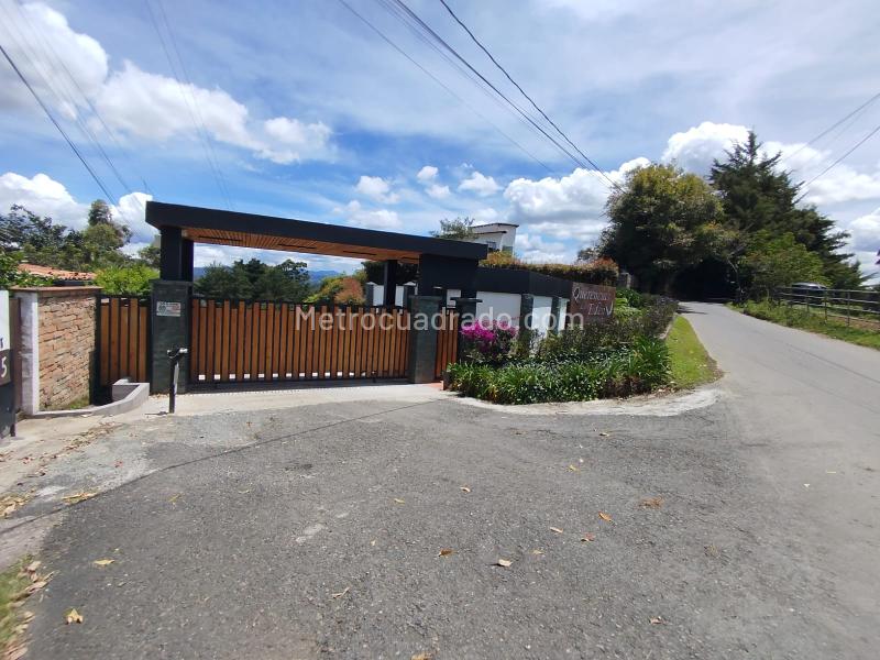 4BR House in Rionegro (5600 m²) - 4