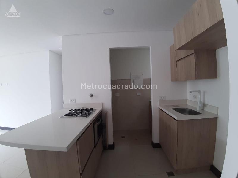 2BR Apartment in El Retiro (65 m²) - 4