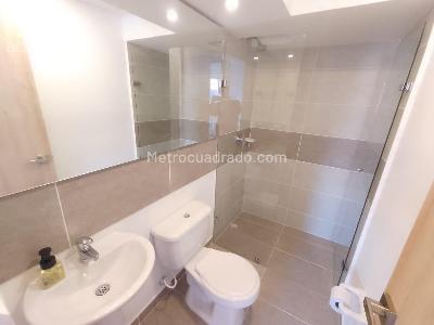 Apartamento de 2 alcobas en venta en Rionegro, Rionegro, 82 m² · foto 3 de 7