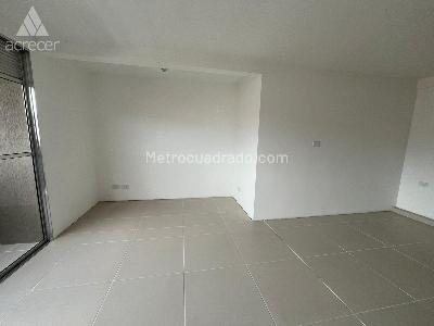Apartamento en venta en Itagui, Itagüí · foto 3 de 20