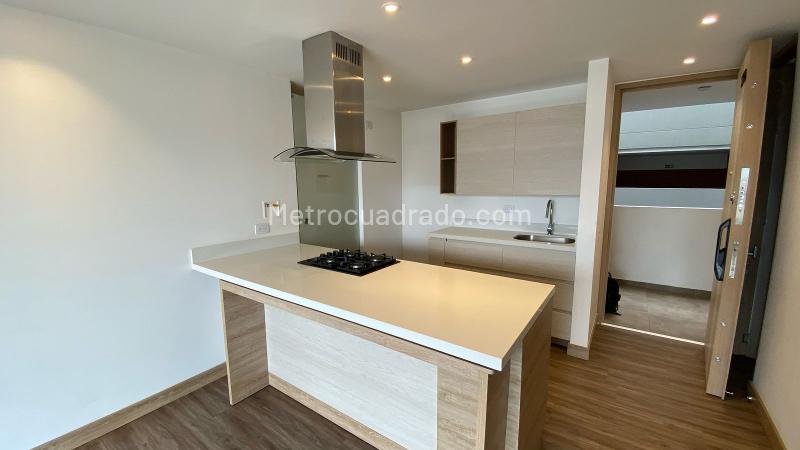 Apartamento de 1 Alcoba con Balcón en Ciudad del Río, Medellín - 8