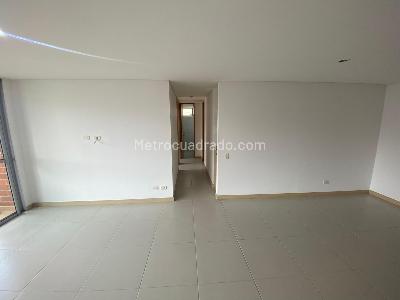 Apartamento de 3 alcobas en arriendo en Lagos De La Doctora, Sabaneta, 105 m² · foto 5 de 18
