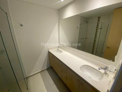 Apartamento de 3 alcobas en arriendo en Lagos De La Doctora, Sabaneta, 105 m² · foto 14 de 18