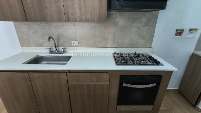 Apartamento de 3 alcobas en arriendo en Ciudad Del Rio, Medellín, 88 m² · foto 3 de 17