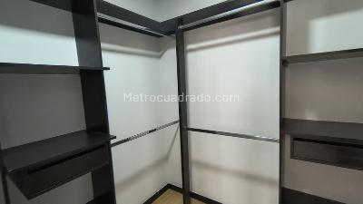 Apartamento de 3 alcobas en arriendo en Ciudad Del Rio, Medellín, 88 m² · foto 15 de 17