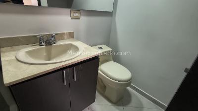 Apartamento de 3 alcobas en arriendo en Ciudad Del Rio, Medellín, 88 m² · foto 16 de 17