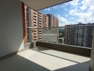 Apartamento de 3 alcobas en arriendo en San German, Medellín, 75 m² · foto 4 de 19