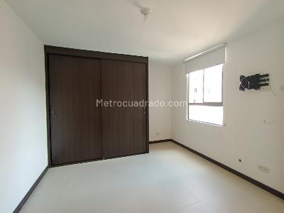 Apartamento de 3 alcobas en arriendo en San German, Medellín, 75 m² · foto 11 de 19