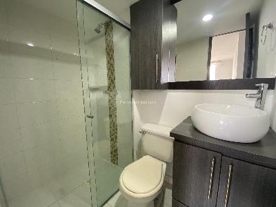 Apartamento de 2 alcobas en arriendo en Calle Larga, Sabaneta, 60 m² · foto 9 de 18