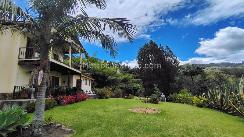4BR Finca in El Retiro (5000 m²) - 2